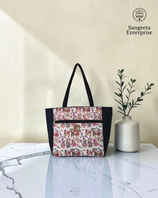Everyday tote bag – cream and red folk motif print Everyday tote bag in cream and red folk motif print, made by Sangeeta Enterprise, Nagpur
