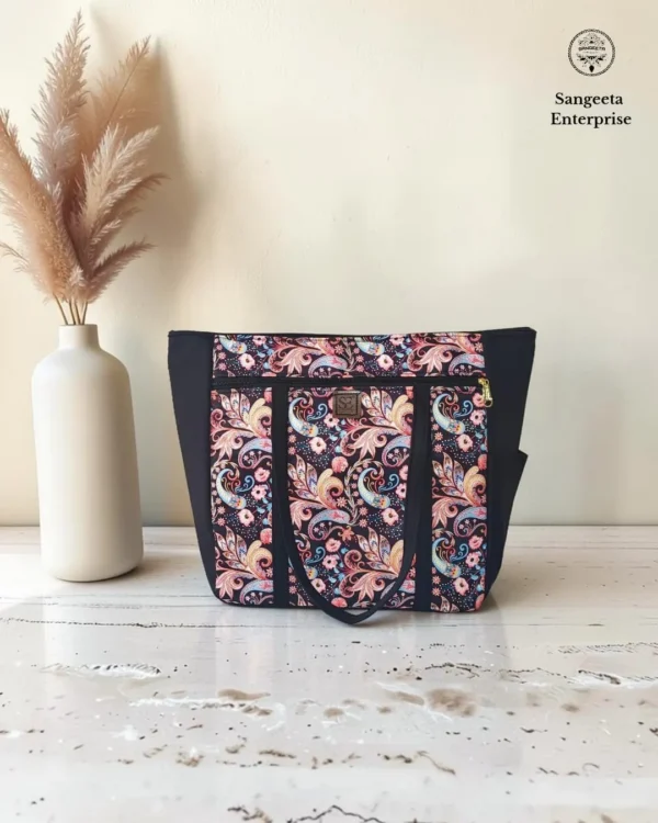 Jumbo tote bag – pink paisley floral print Jumbo tote bag in pink paisley floral print, made by Sangeeta Enterprise, Nagpur