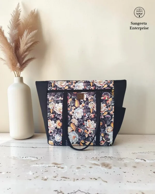 Jumbo tote bag – navy floral print Jumbo tote bag in navy floral print, made by Sangeeta Enterprise, Nagpur
